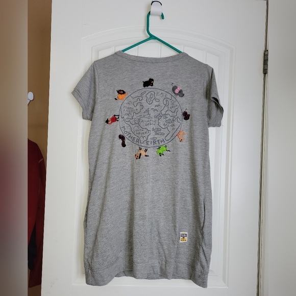 Rough Natural Charm Planet Tee - Picture 2 of 4